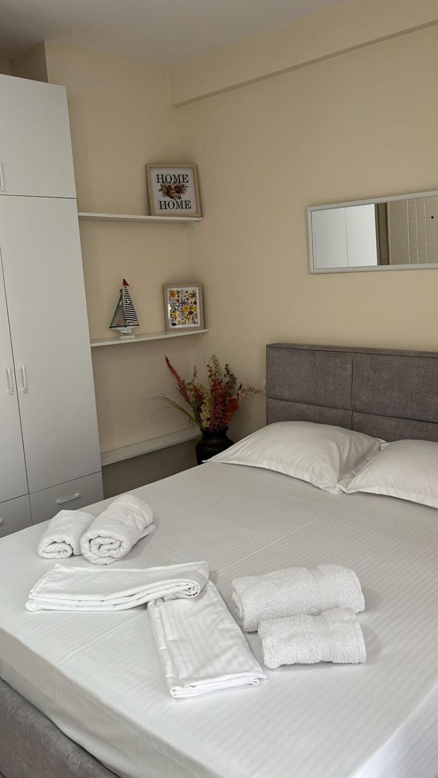Urban Retreat Apartments Tiranë Eksteriør bilde